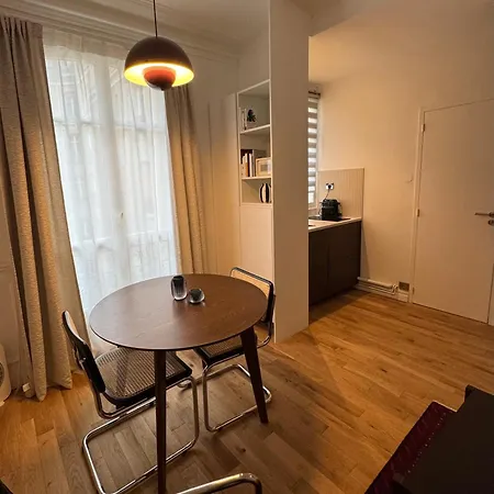 élégant T2 Sur Cour Goncourt Apartamento *