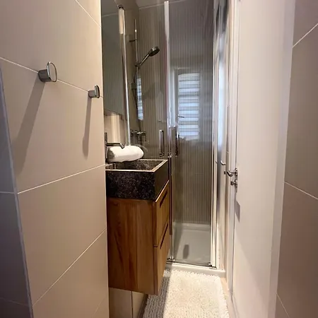 élégant T2 Sur Cour Goncourt Apartamento París