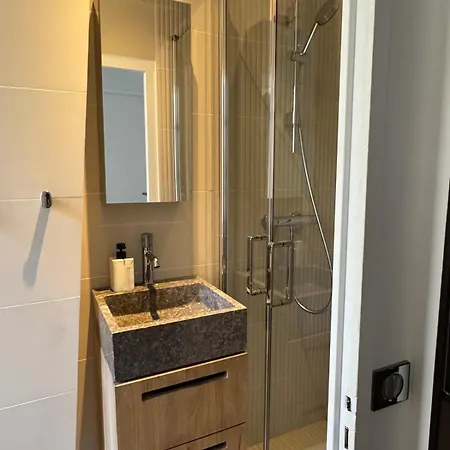 Apartamento élégant T2 Sur Cour Goncourt