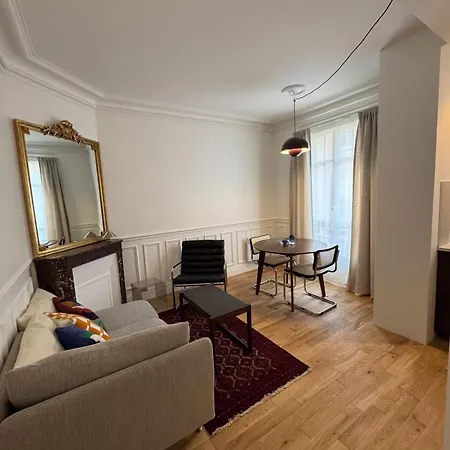 élégant T2 Sur Cour Goncourt Apartamento