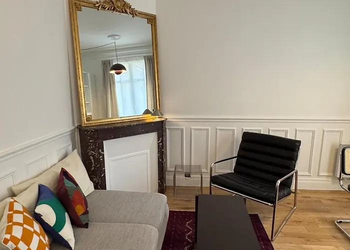 Appartement élégant T2 Sur Cour Goncourt Paris